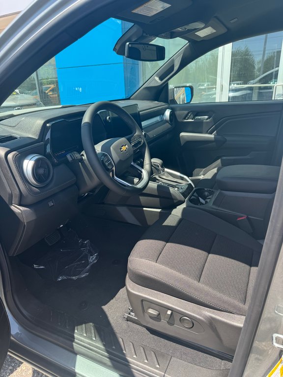2025 Chevrolet Colorado in Sturgeon Falls, Ontario - 10 - w1024h768px