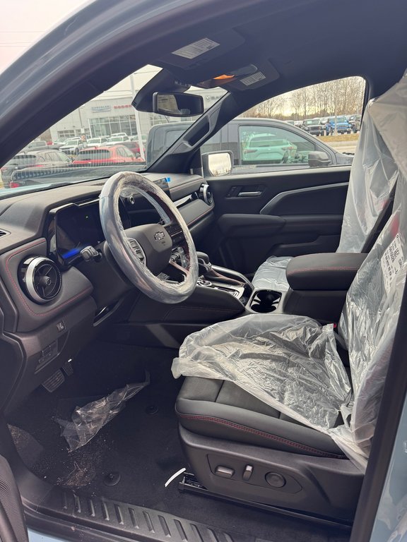 Chevrolet Colorado  2026 à Sturgeon Falls, Ontario - 9 - w1024h768px