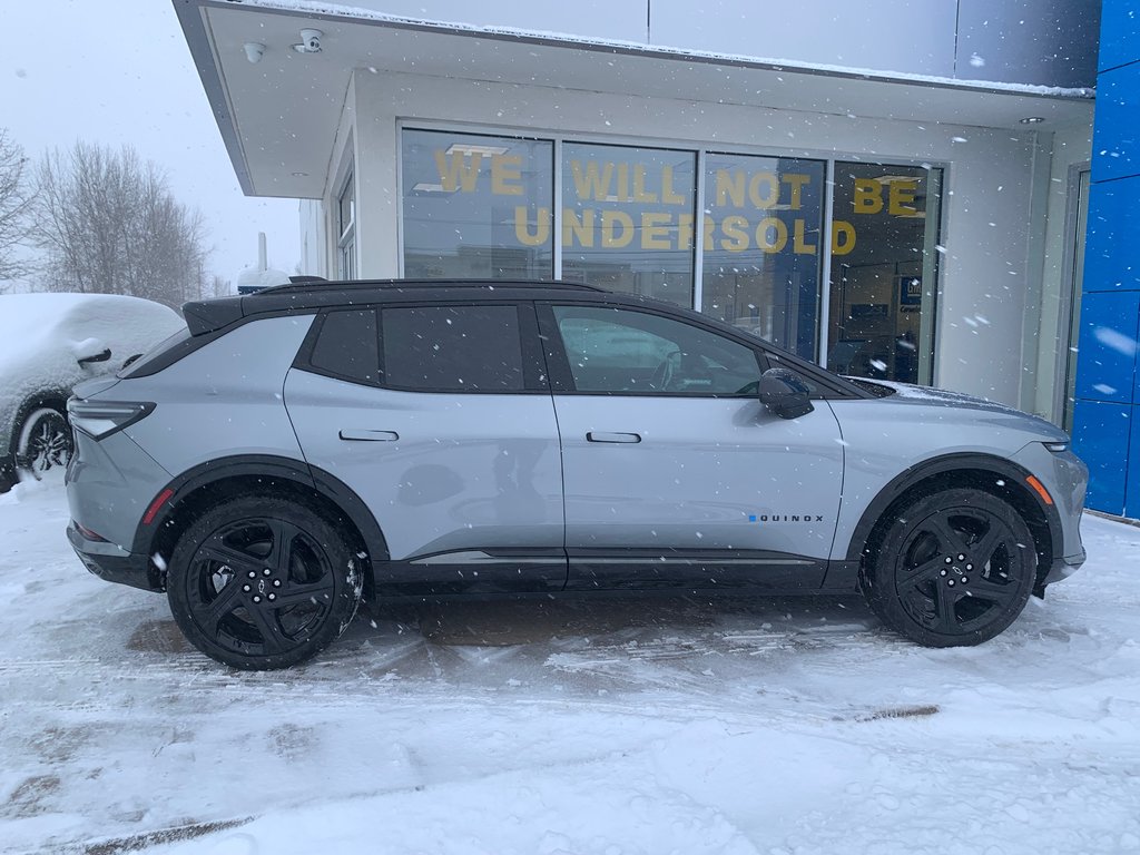 Chevrolet Equinox EV  2025 à Sturgeon Falls, Ontario - 4 - w1024h768px