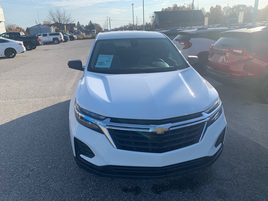 Chevrolet EQUINOX LS FWD  2022 à Sturgeon Falls, Ontario - 6 - w1024h768px