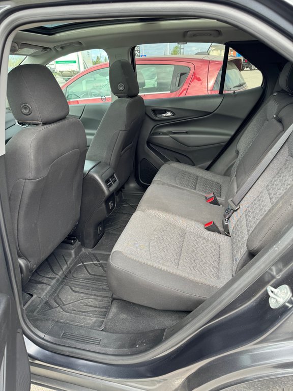 Chevrolet Equinox LT 1.5T AWD  2022 à Sturgeon Falls, Ontario - 7 - w1024h768px