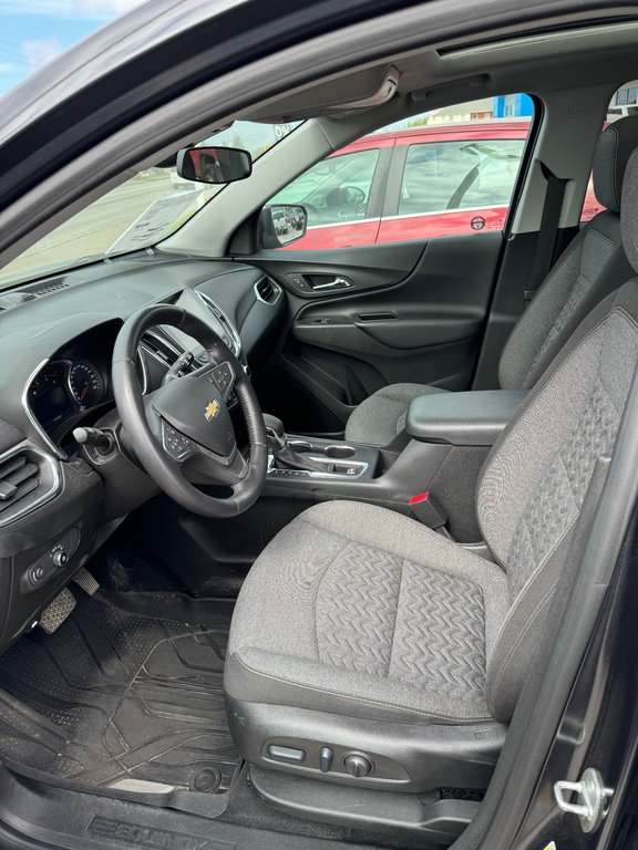 Chevrolet Equinox LT 1.5T AWD  2022 à Sturgeon Falls, Ontario - 9 - w1024h768px