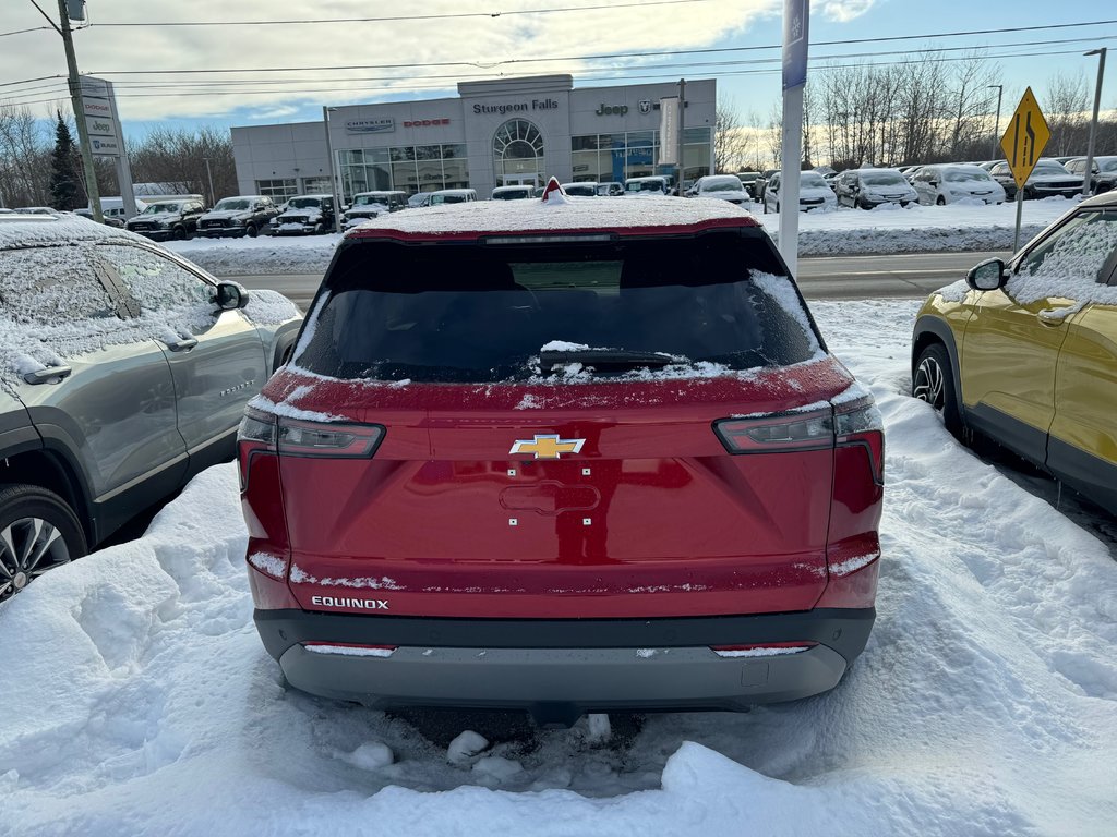 Chevrolet Equinox  2025 à Sturgeon Falls, Ontario - 3 - w1024h768px