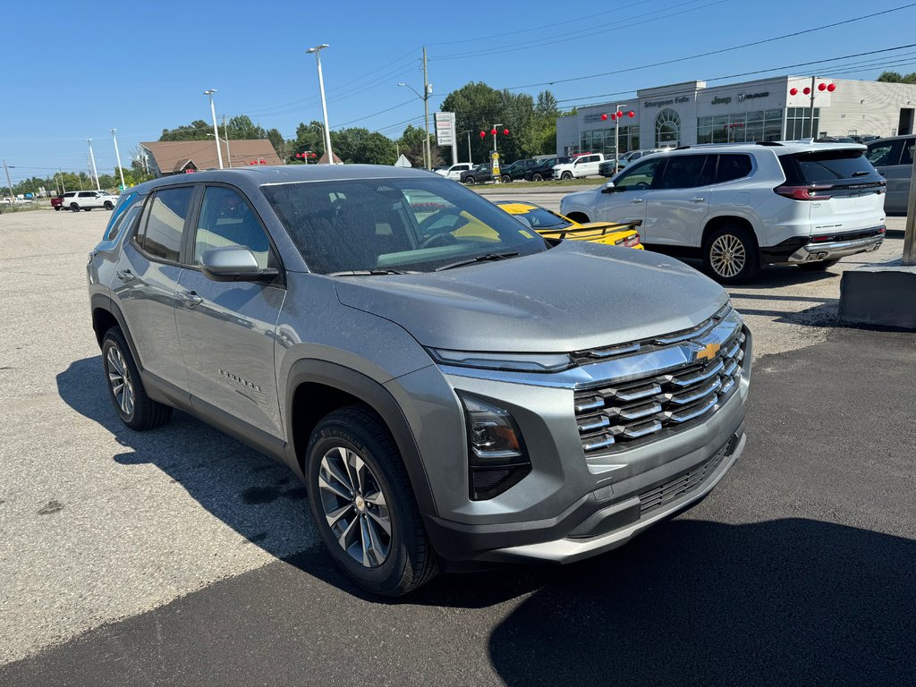 2027 Chevrolet Equinox in Sturgeon Falls, Ontario - 7 - w1024h768px