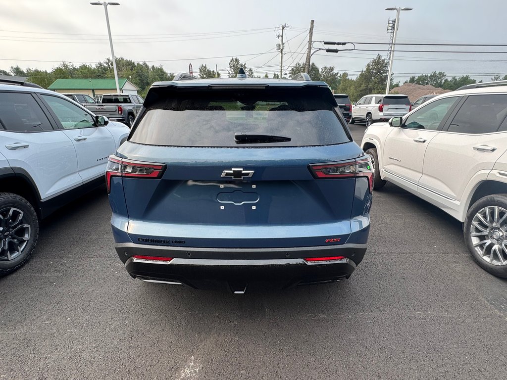2027 Chevrolet Equinox in Sturgeon Falls, Ontario - 3 - w1024h768px
