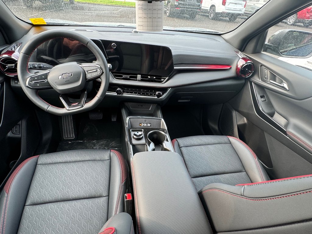 2027 Chevrolet Equinox in Sturgeon Falls, Ontario - 8 - w1024h768px