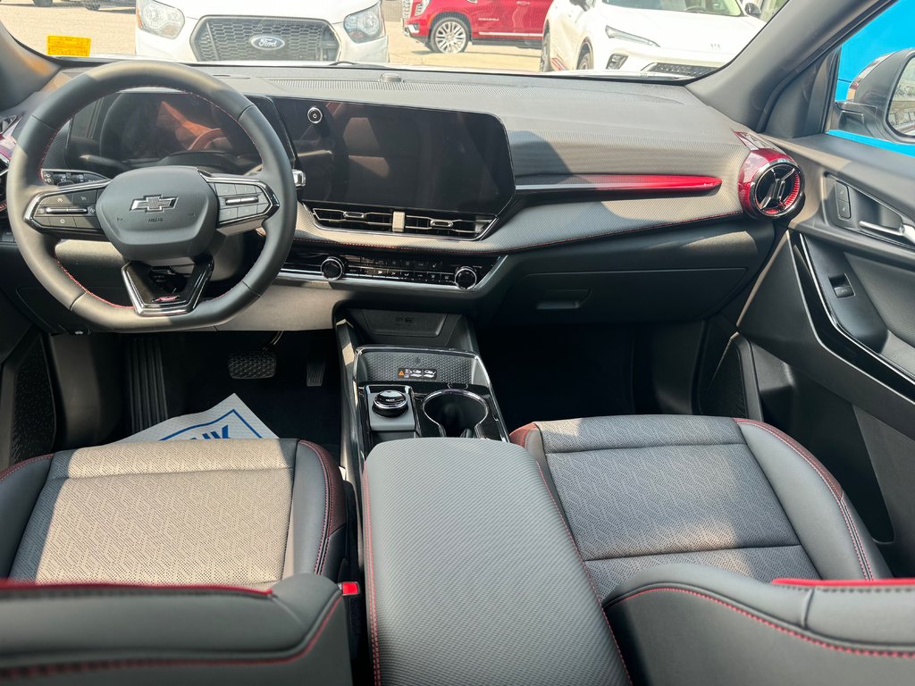 2027 Chevrolet Equinox in Sturgeon Falls, Ontario - 9 - w1024h768px