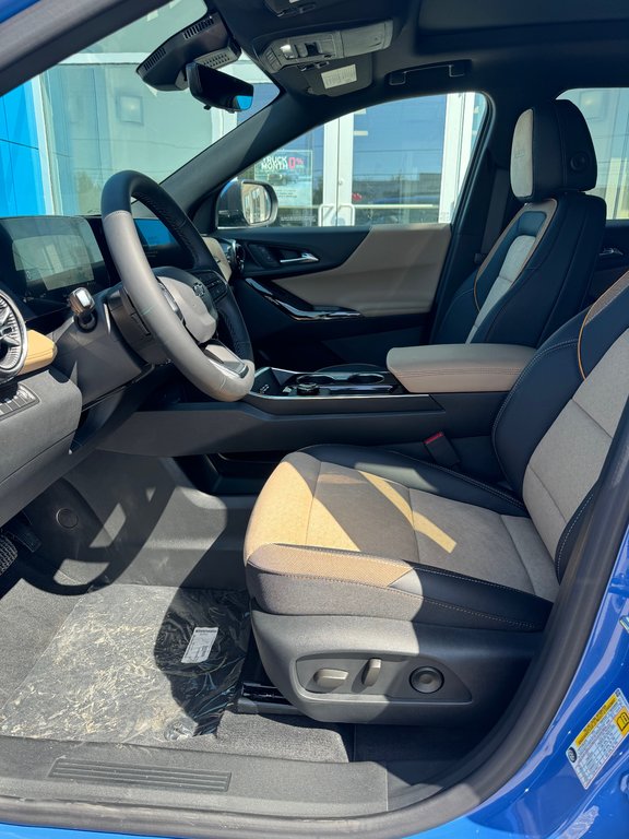 2027 Chevrolet Equinox in Sturgeon Falls, Ontario - 10 - w1024h768px
