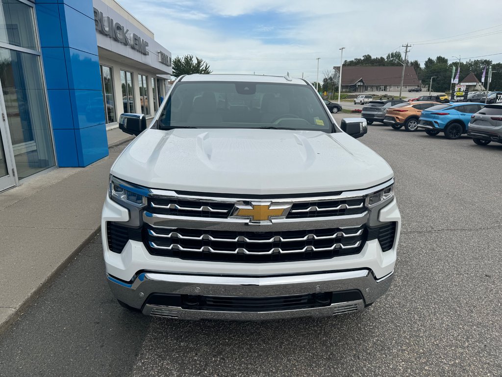 2026 Chevrolet Silverado 1500 Crew LTZ 4WD in Sturgeon Falls, Ontario - 7 - w1024h768px
