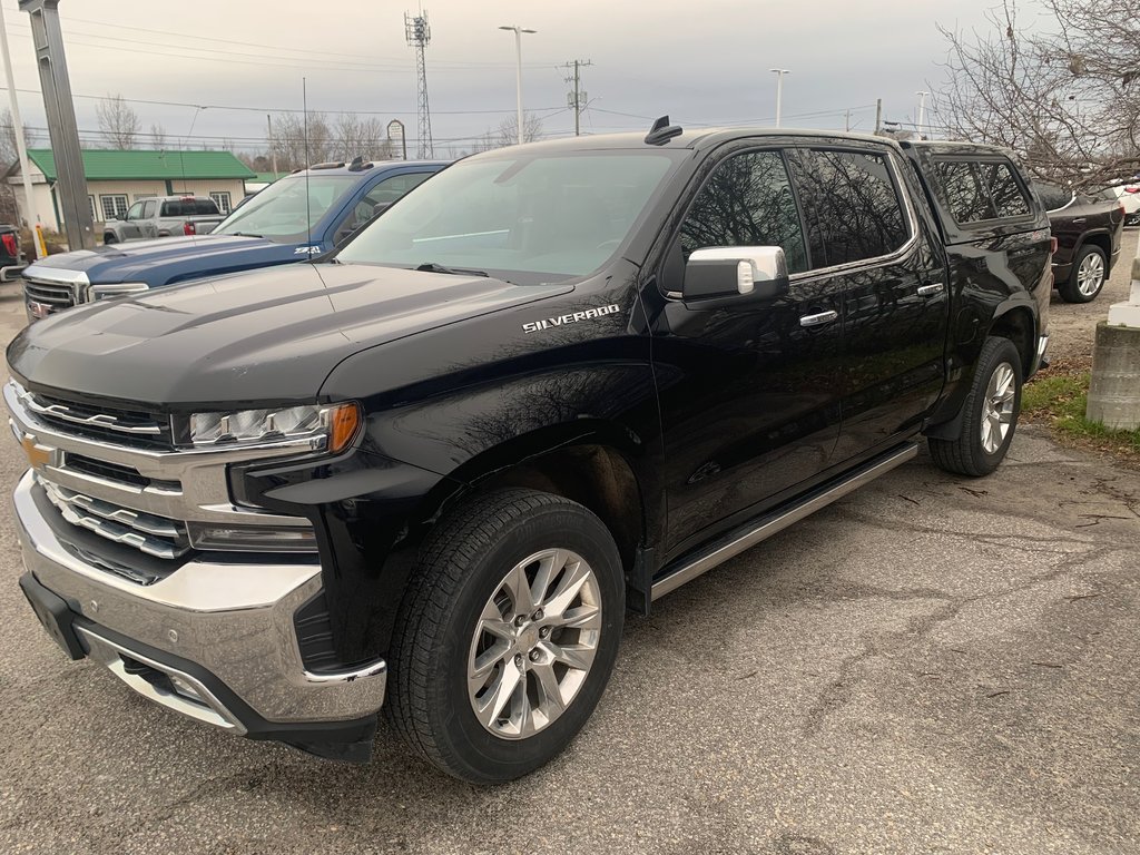 2021 Chevrolet Silverado 1500 LTZ 4WD in Sturgeon Falls, Ontario - 1 - w1024h768px