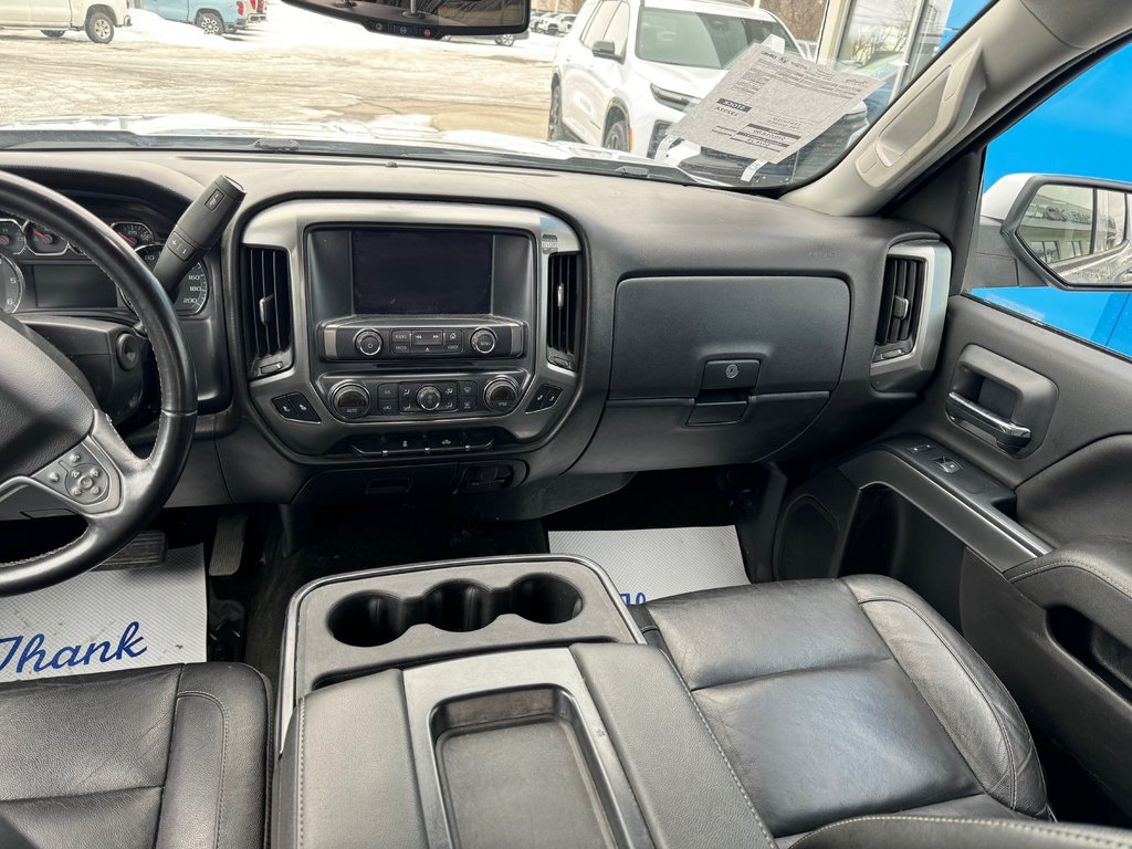Chevrolet Silverado 1500  2018 à Sturgeon Falls, Ontario - 9 - w1024h768px