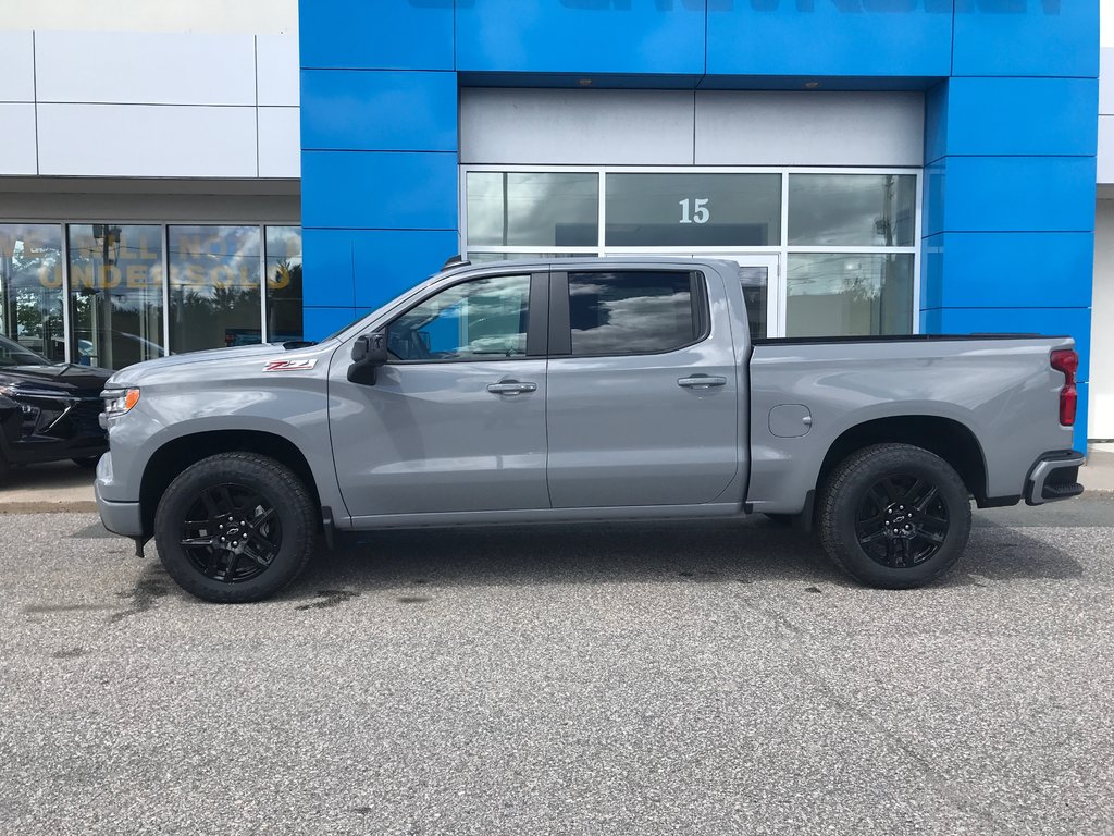 Chevrolet Silverado 1500  2024 à Sturgeon Falls, Ontario - 7 - w1024h768px