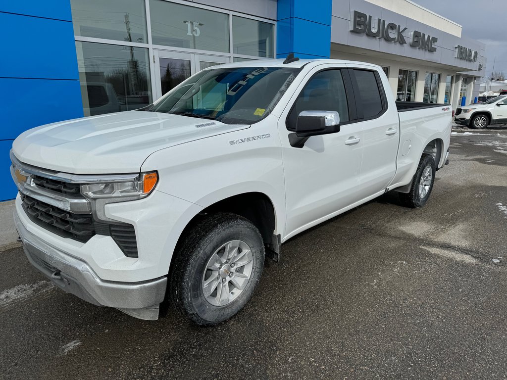 Chevrolet Silverado 1500  2025 à Sturgeon Falls, Ontario - 1 - w1024h768px