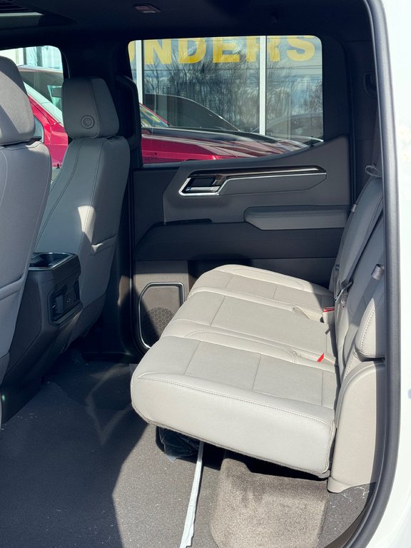 2026 Chevrolet Silverado 1500 in Sturgeon Falls, Ontario - 8 - w1024h768px