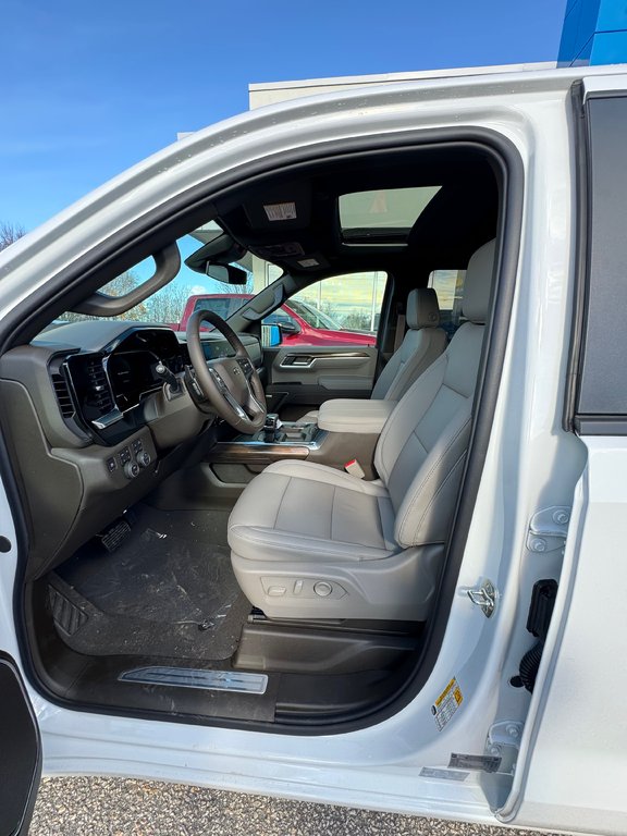 2026 Chevrolet Silverado 1500 in Sturgeon Falls, Ontario - 10 - w1024h768px