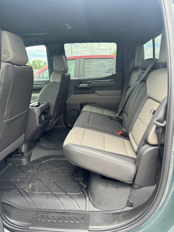 2026 Chevrolet Silverado 1500 in Sturgeon Falls, Ontario - 8 - w1024h768px