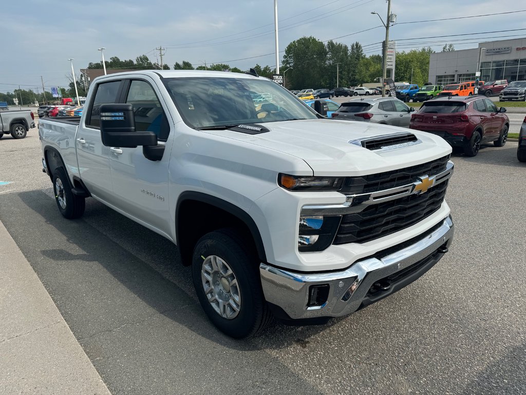Chevrolet SILVERADO 2500 HD  2025 à Sturgeon Falls, Ontario - 6 - w1024h768px