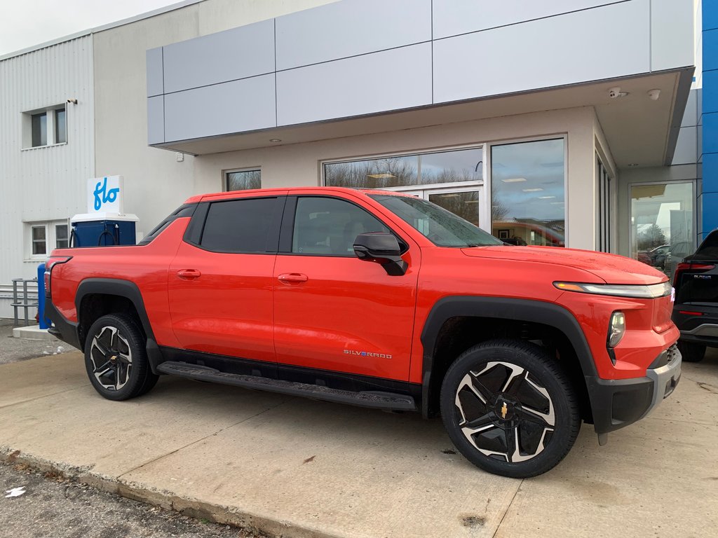 2025 Chevrolet Silverado EV in Sturgeon Falls, Ontario - 1 - w1024h768px