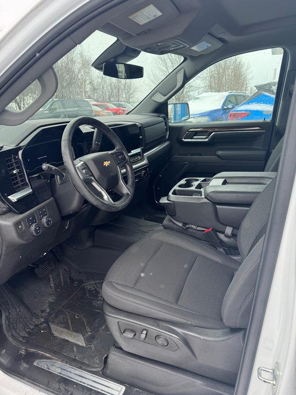 2024 Chevrolet Silverado Short BOX Crew CAB 1500 4WD in Sturgeon Falls, Ontario - 10 - w1024h768px