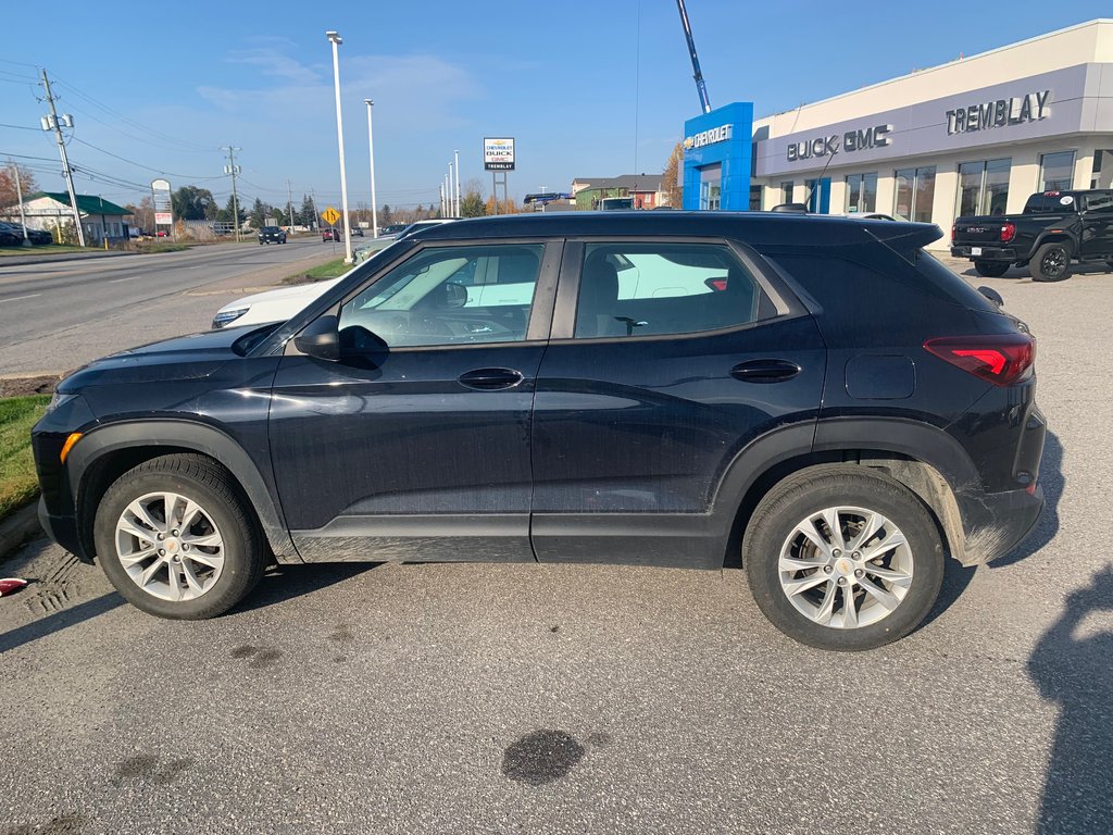 Chevrolet Trailblazer AWD LS  2021 à Sturgeon Falls, Ontario - 1 - w1024h768px