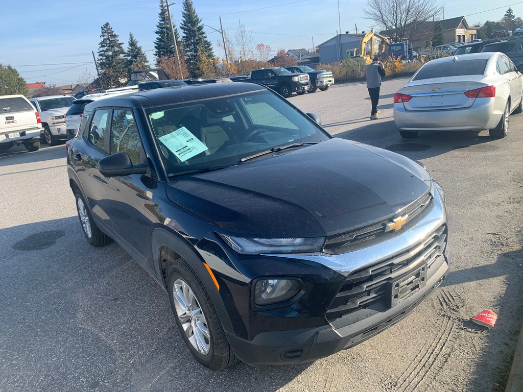 Chevrolet Trailblazer AWD LS  2021 à Sturgeon Falls, Ontario - 6 - w1024h768px