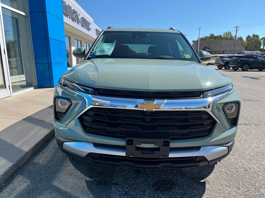 2025 Chevrolet Trailblazer LT AWD in Sturgeon Falls, Ontario - 5 - w1024h768px