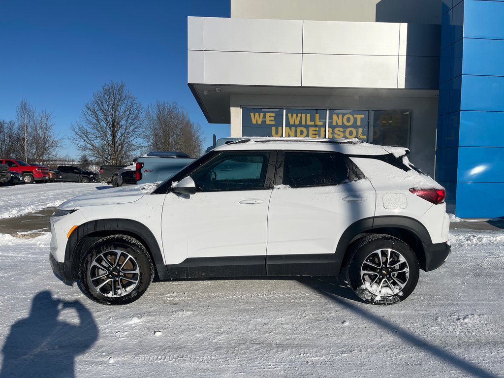 2025 Chevrolet Trailblazer LT AWD in Sturgeon Falls, Ontario - 2 - w1024h768px