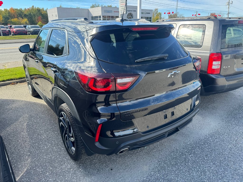 Chevrolet Trailblazer RS AWD  2024 à Sturgeon Falls, Ontario - 2 - w1024h768px