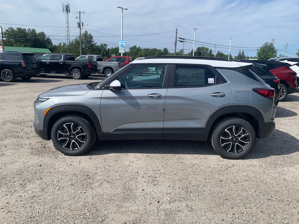 Chevrolet Trailblazer  2025 à Sturgeon Falls, Ontario - 2 - w1024h768px