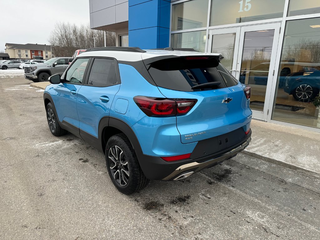 Chevrolet Trailblazer  2025 à Sturgeon Falls, Ontario - 3 - w1024h768px