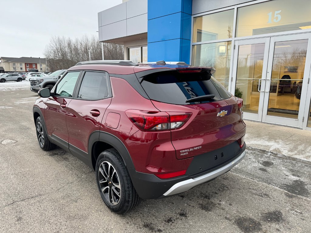 Chevrolet Trailblazer  2025 à Sturgeon Falls, Ontario - 3 - w1024h768px