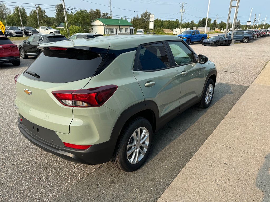 2026 Chevrolet Trailblazer in Sturgeon Falls, Ontario - 5 - w1024h768px