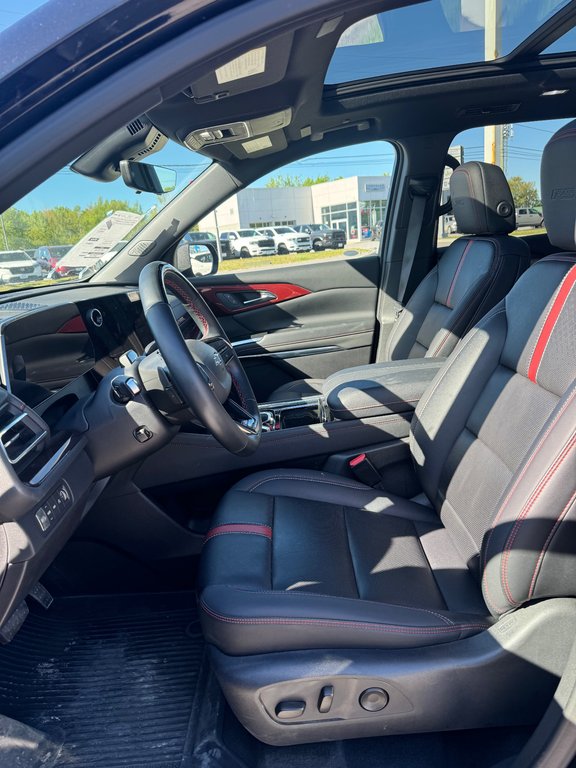 Chevrolet Traverse RS AWD  2025 à Sturgeon Falls, Ontario - 8 - w1024h768px