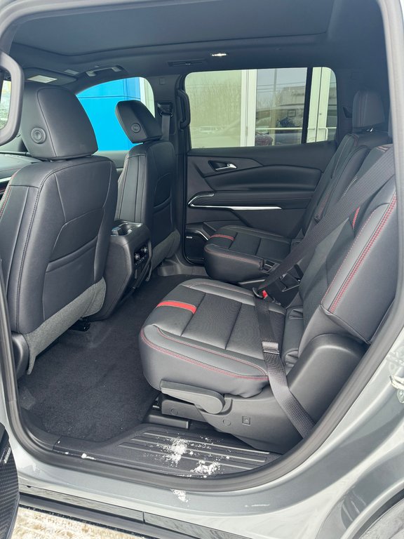 Chevrolet Traverse  2026 à Sturgeon Falls, Ontario - 8 - w1024h768px