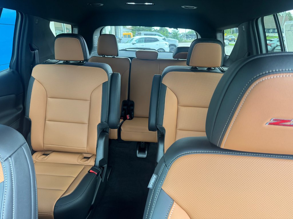 2027 Chevrolet Traverse in Sturgeon Falls, Ontario - 10 - w1024h768px