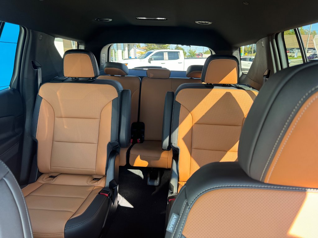 2027 Chevrolet Traverse in Sturgeon Falls, Ontario - 11 - w1024h768px