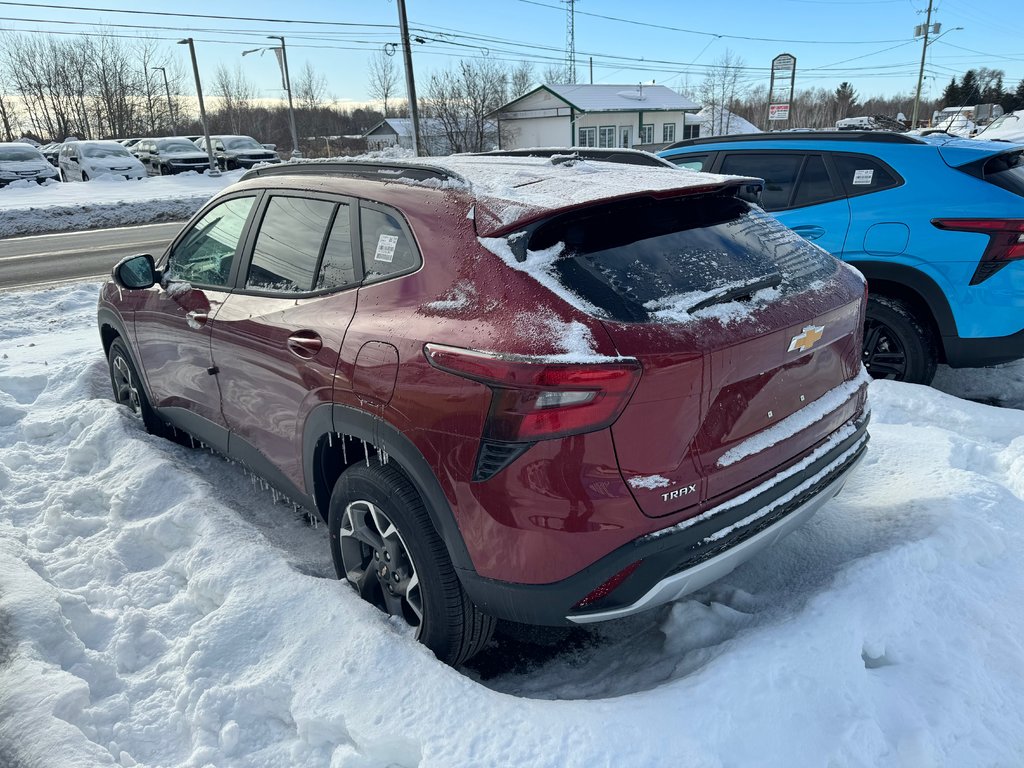 2025 Chevrolet Trax in Sturgeon Falls, Ontario - 2 - w1024h768px