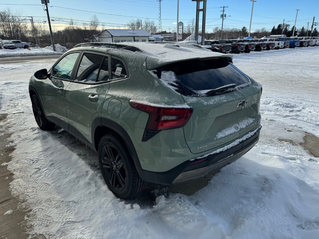 Chevrolet Trax  2025 à Sturgeon Falls, Ontario - 2 - w1024h768px