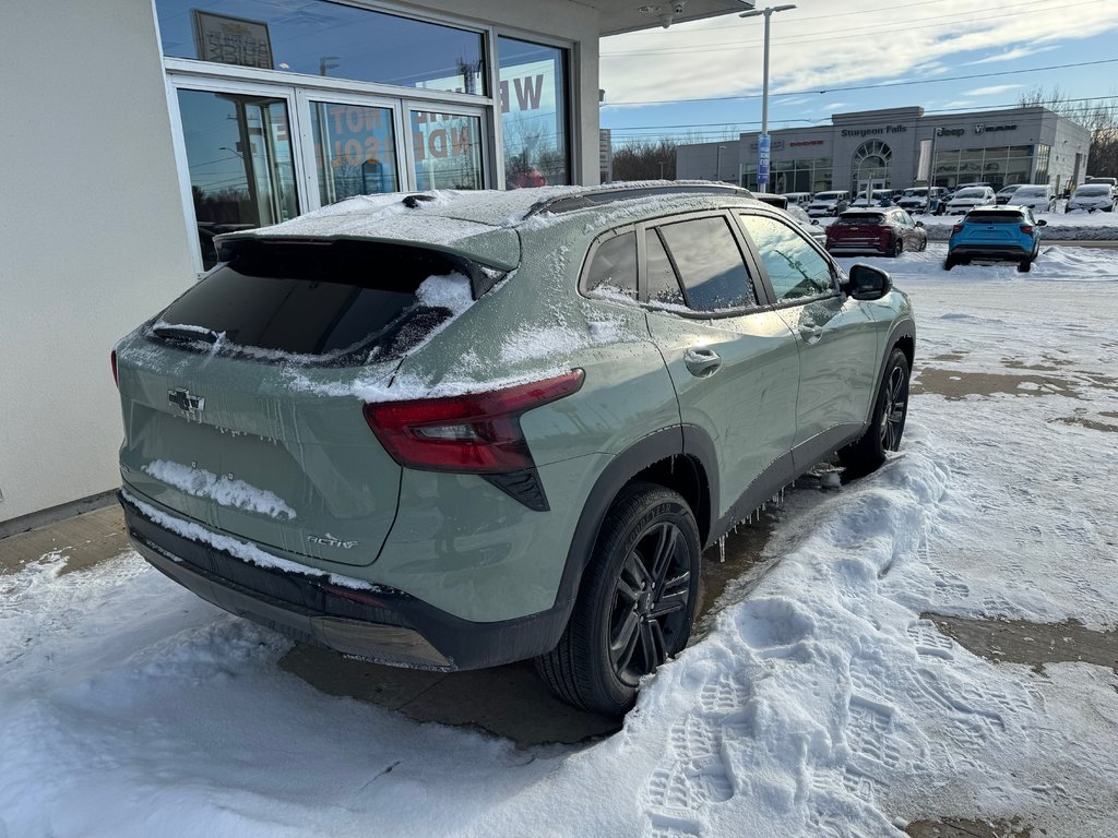 Chevrolet Trax  2025 à Sturgeon Falls, Ontario - 4 - w1024h768px