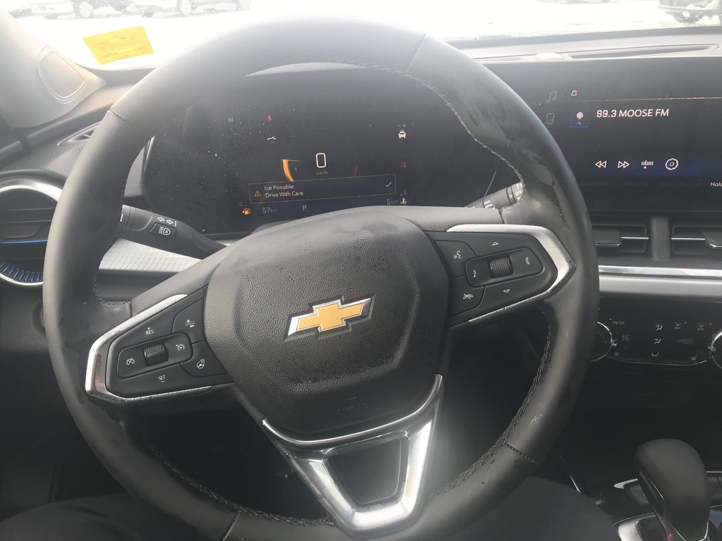 2025 Chevrolet Trax in Sturgeon Falls, Ontario - 6 - w1024h768px