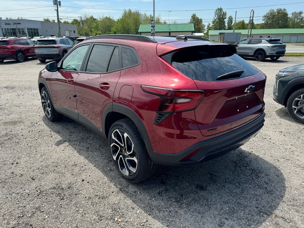 2025 Chevrolet Trax in Sturgeon Falls, Ontario - 3 - w1024h768px