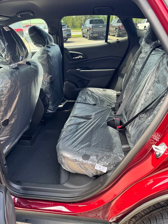 2025 Chevrolet Trax in Sturgeon Falls, Ontario - 8 - w1024h768px