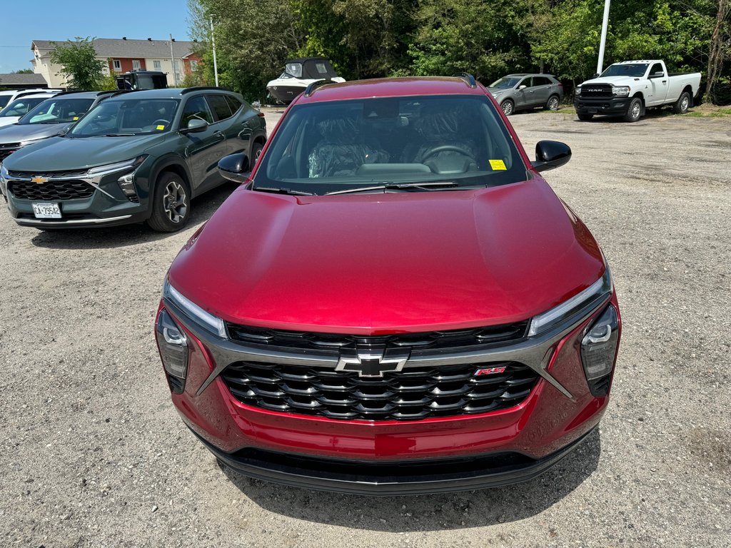 2025 Chevrolet Trax in Sturgeon Falls, Ontario - 7 - w1024h768px
