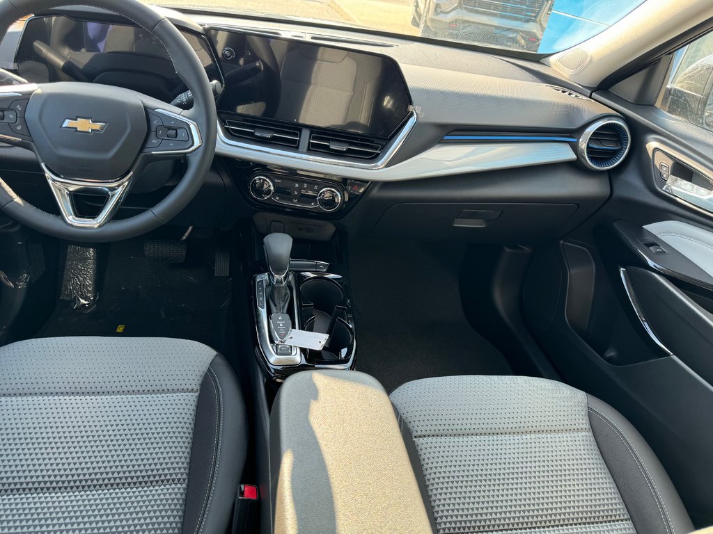 2025 Chevrolet Trax in Sturgeon Falls, Ontario - 9 - w1024h768px