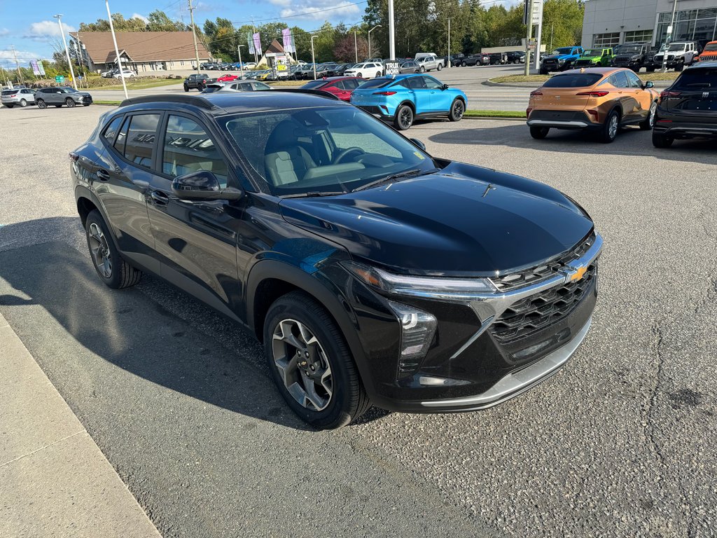 2025 Chevrolet Trax in Sturgeon Falls, Ontario - 6 - w1024h768px