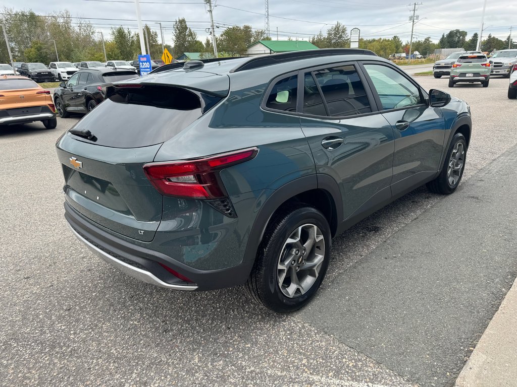 2025 Chevrolet Trax in Sturgeon Falls, Ontario - 5 - w1024h768px