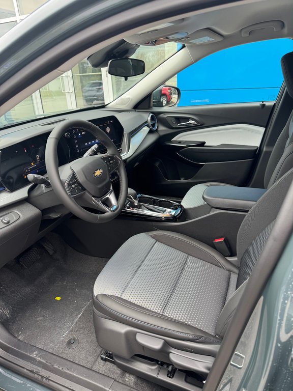 2025 Chevrolet Trax in Sturgeon Falls, Ontario - 11 - w1024h768px