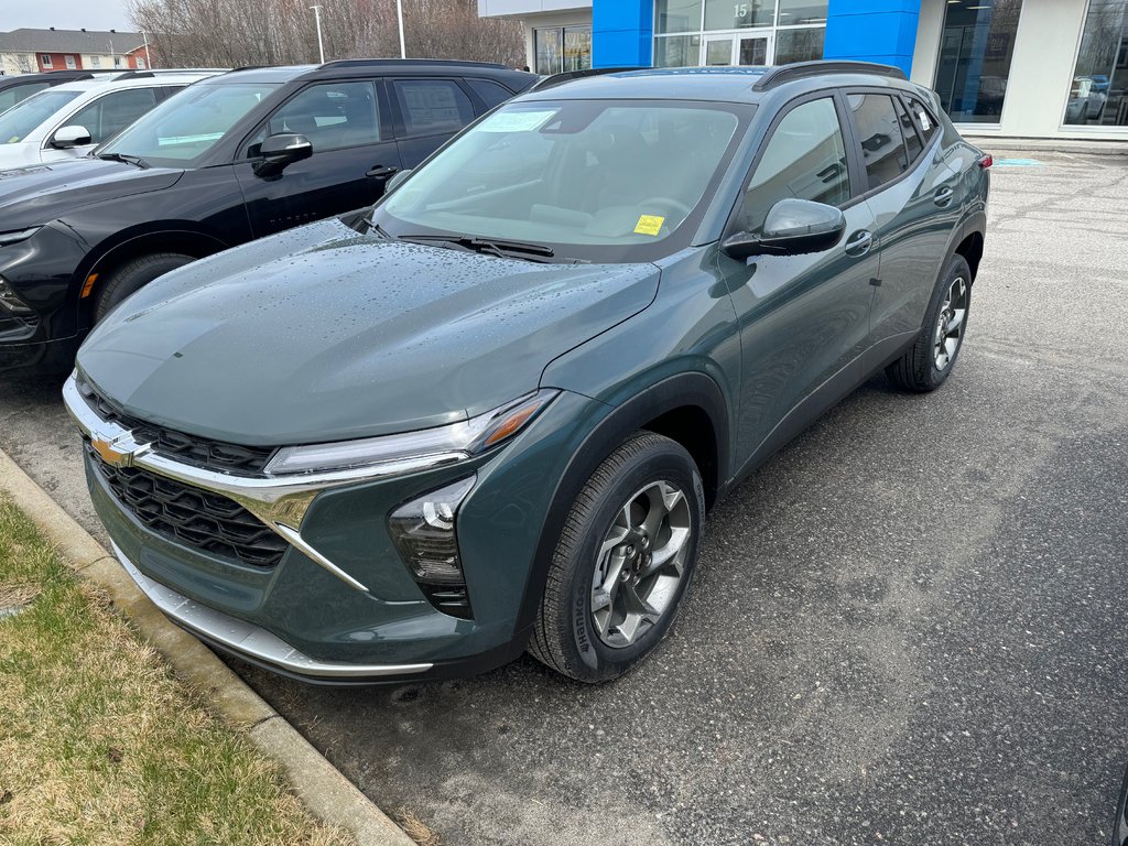 2026 Chevrolet Trax in Sturgeon Falls, Ontario - 1 - w1024h768px