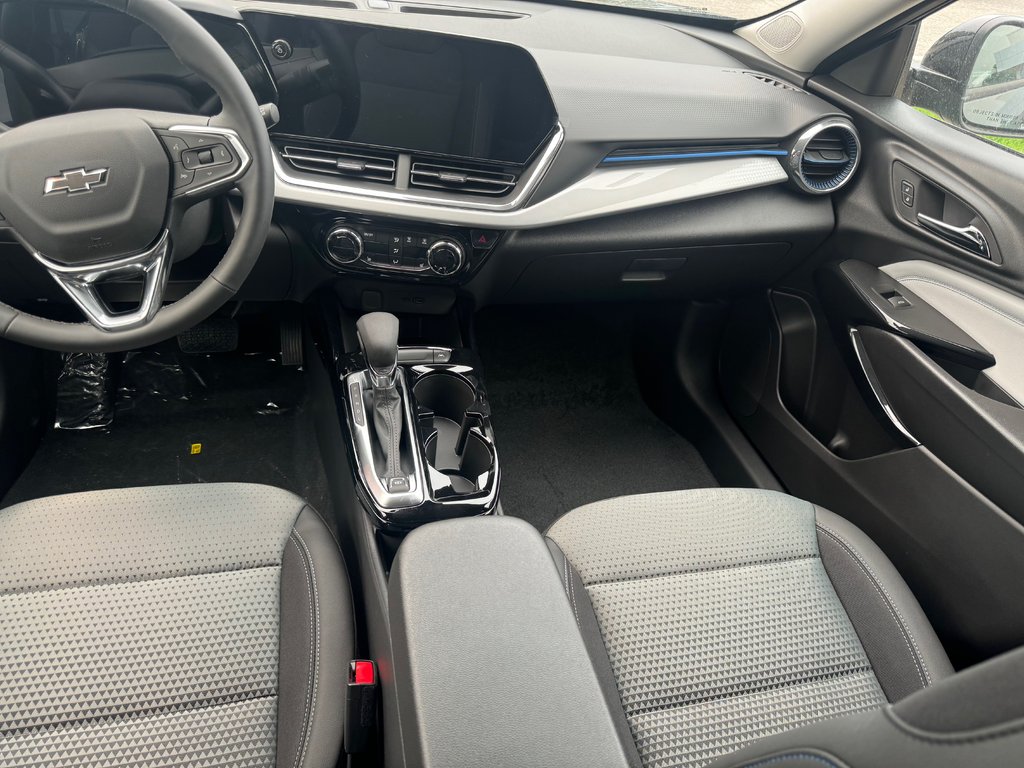 2026 Chevrolet Trax in Sturgeon Falls, Ontario - 8 - w1024h768px