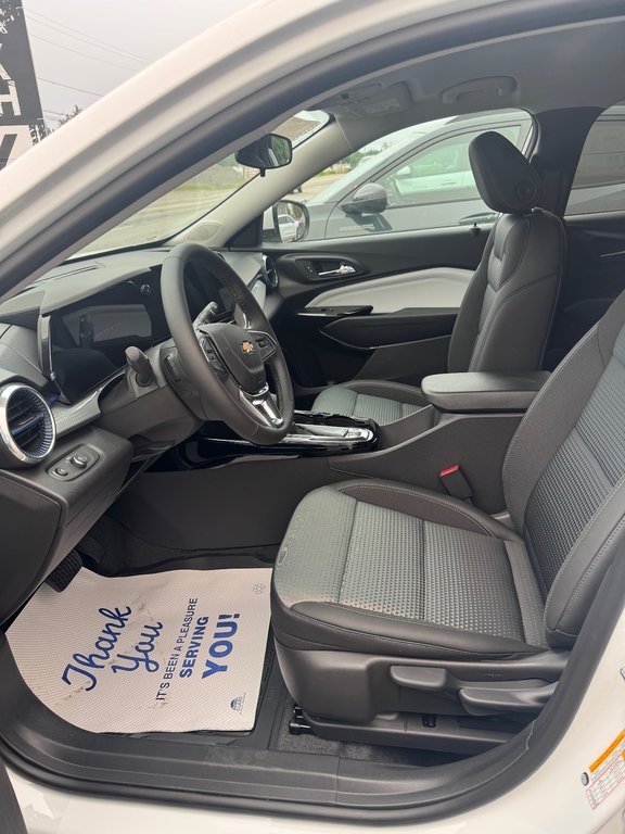 2026 Chevrolet Trax in Sturgeon Falls, Ontario - 9 - w1024h768px